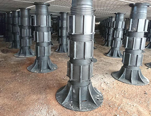 reinforcement pedestal with frp fibers